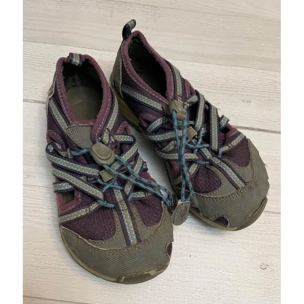 Chaco Kids Outcross sandal water‎ shoe purple blue little kids size 10